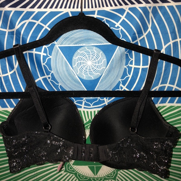 Temptation push up - Picture 2 of 2